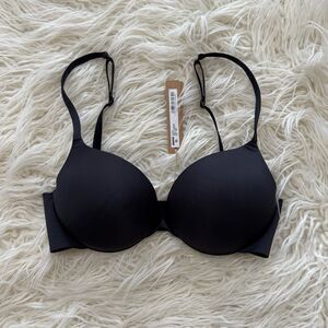 Skims Ultimate Push up Plunge Bra Onyx Size 30D